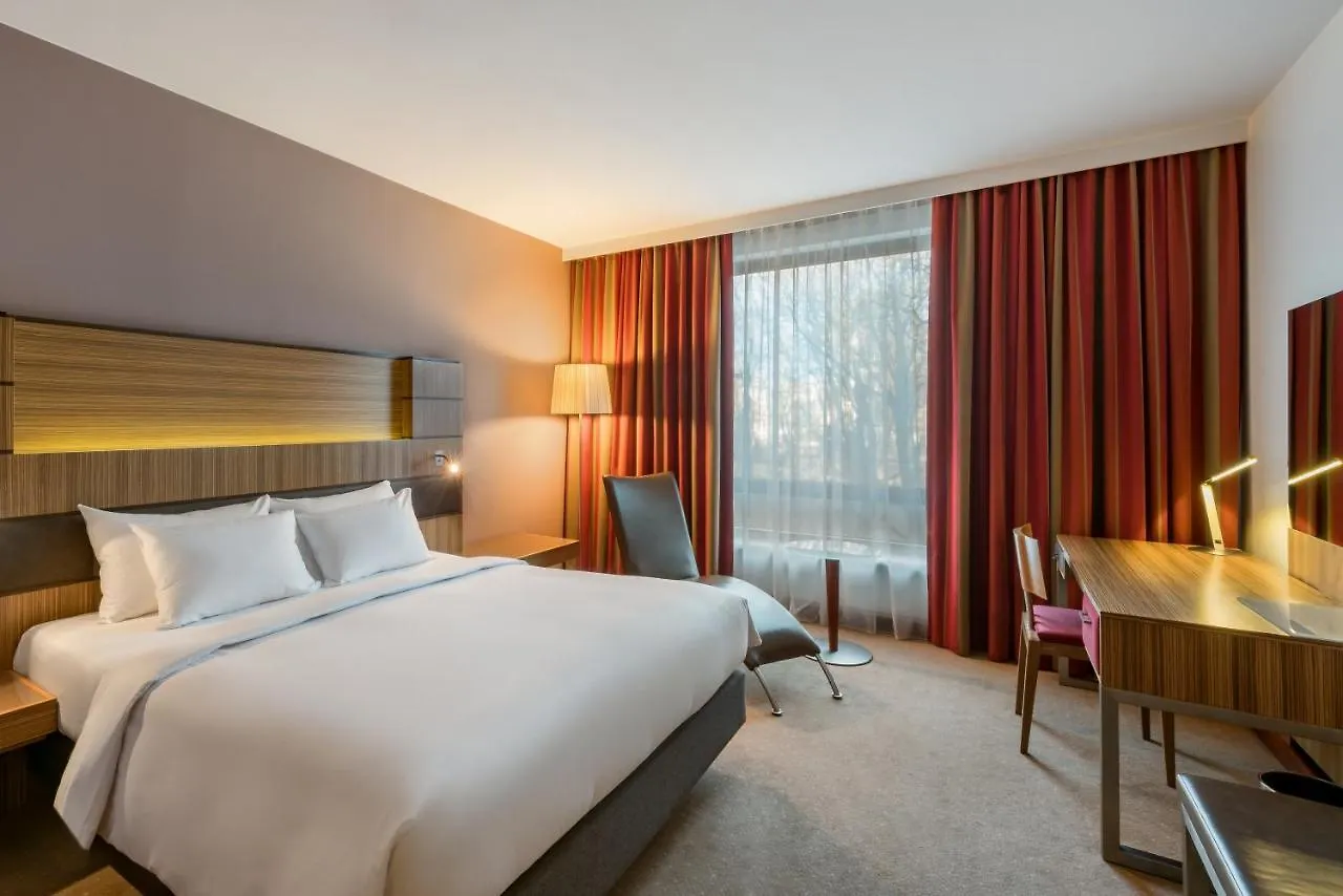 Radisson Blu Hotel Krakow 5*,